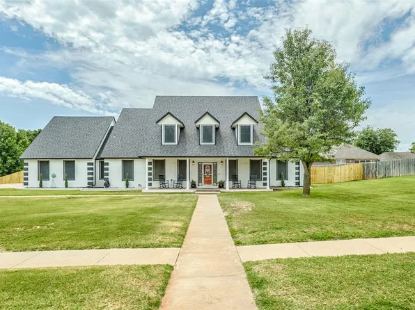 1400 E Eagle Nest Ter, Mustang, OK 73064