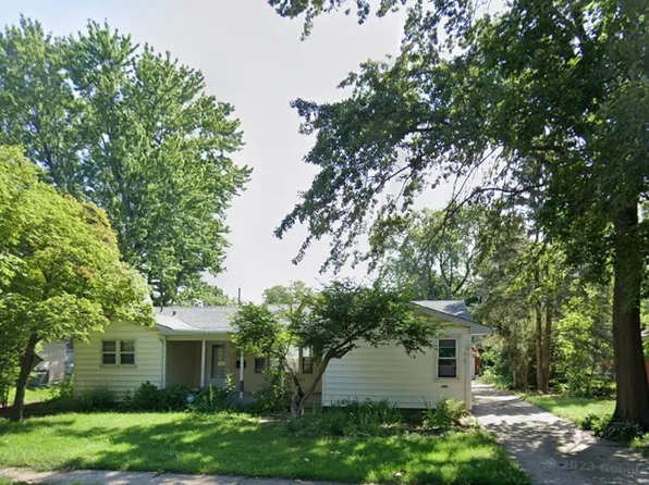 1604 S Maple St, Urbana, IL 61801