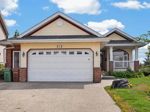 25 Normandeau Cres, Saint Albert, AB T8N 3C5