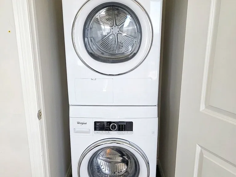 1280 Gordon St #316 — Photo 8