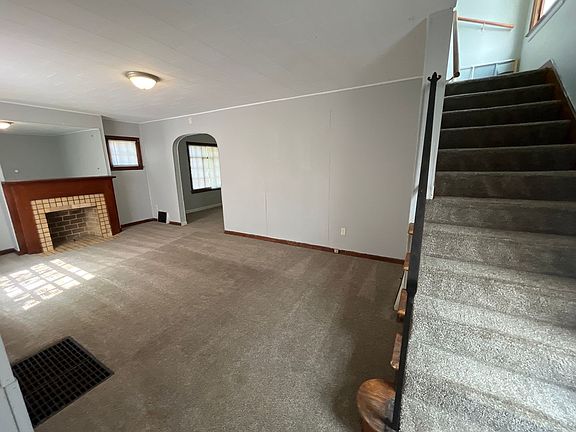 3rd image of 1180 E 19th Ave
