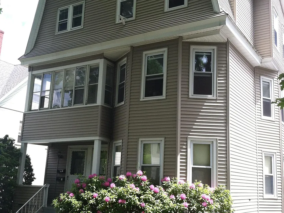 9 Rena St #2