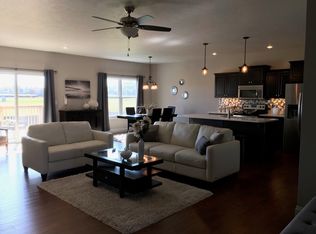 1504 Balfour Dr, Springfield, IL 62711