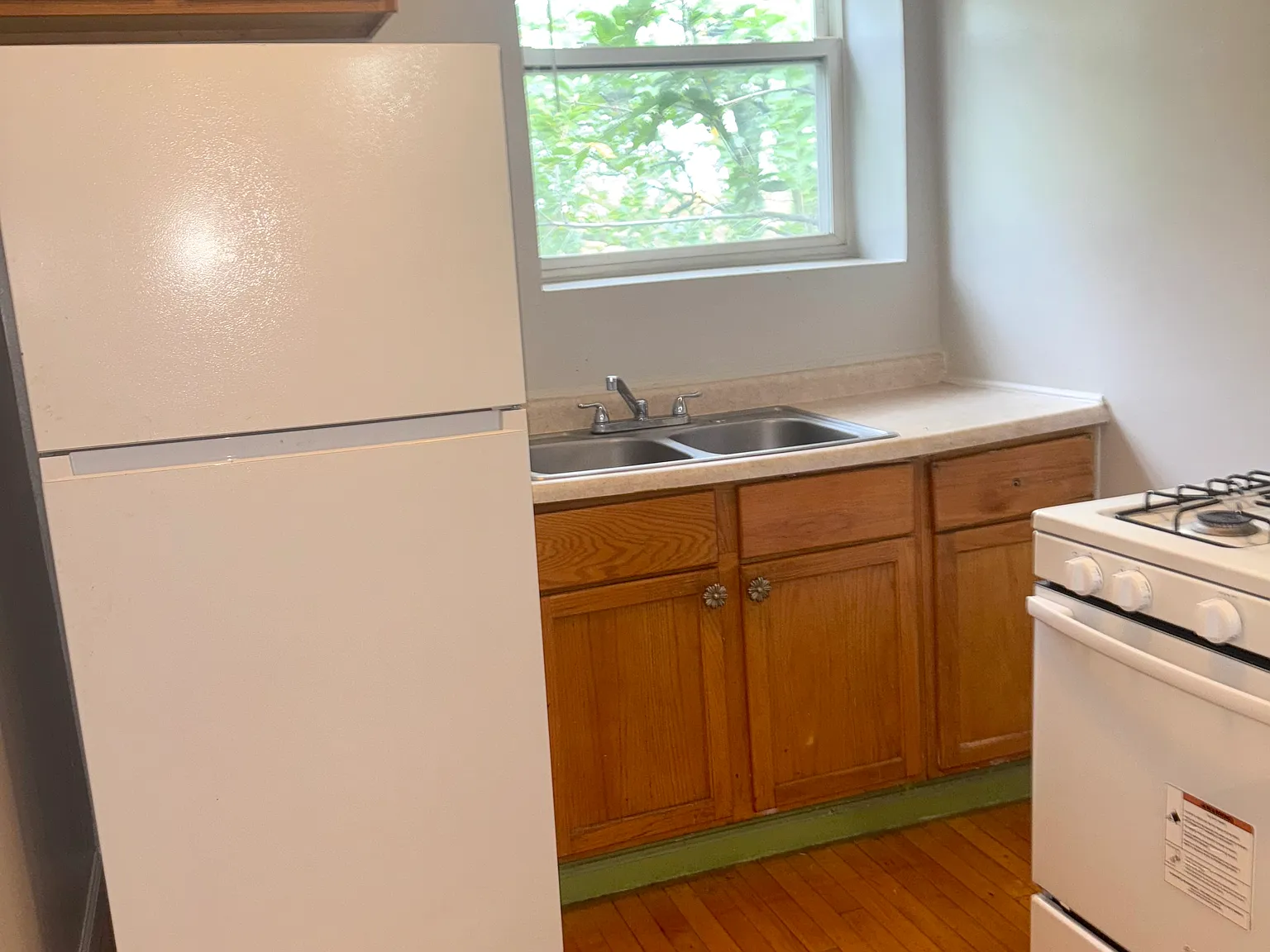 2 bed, 800 sqft, $1,450 — Photo 3