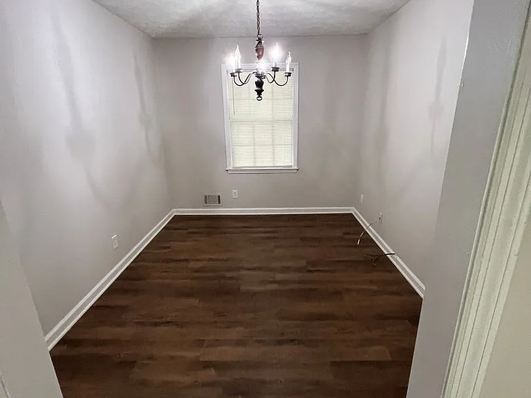 3861 Imperial Dr — Photo 8
