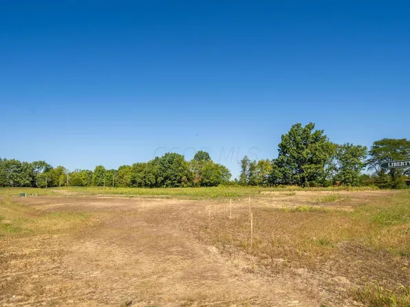 2068 Liberty Rd, Delaware, OH 43015