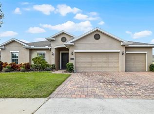 725 Calabria Way, Howey In The Hills, FL 34737