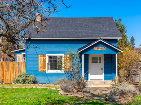 435 E California St, Jacksonville, OR 97530