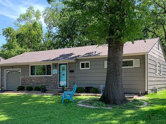4th image of 7715 Nall Ave