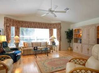 4865 Berkeley Dr, Naples, FL 34112