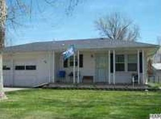 46 Rambler Rd, Hutchinson, KS 67502