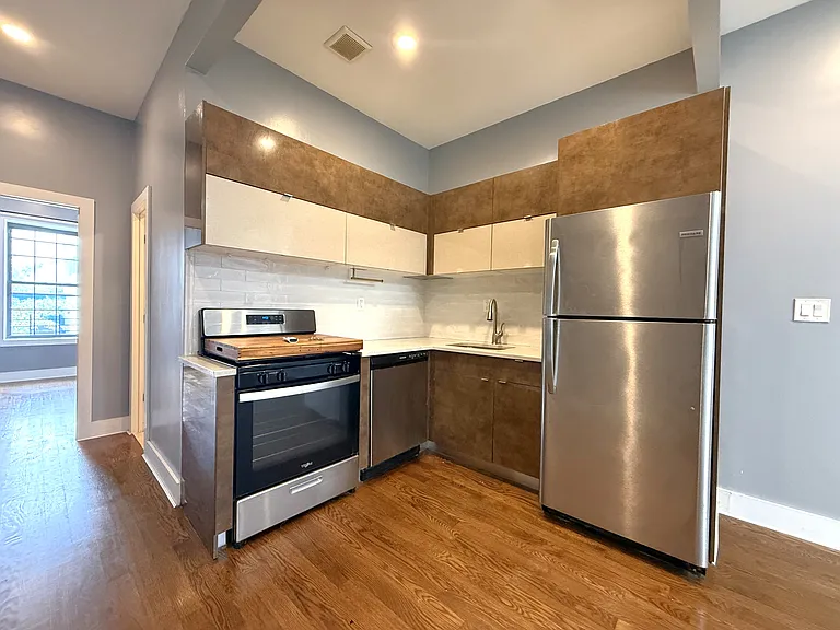 63-12 Fresh Pond Rd #2L — Photo 5