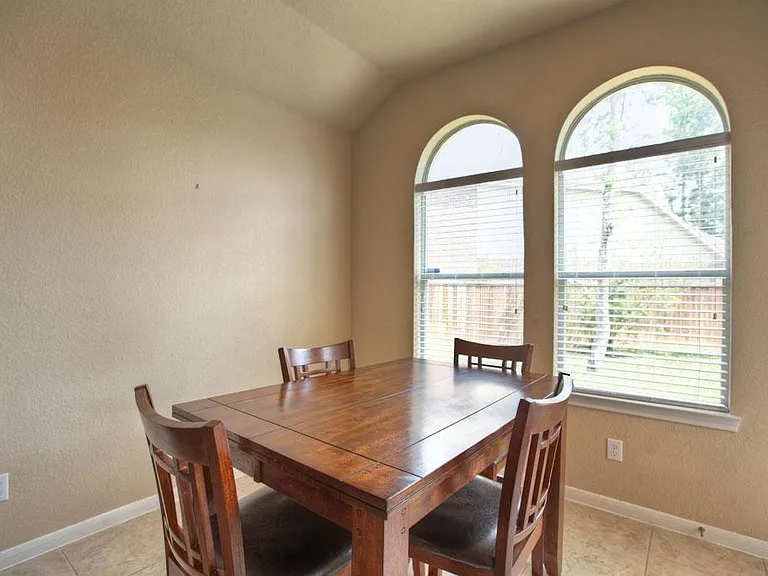 10 Tillamook Ct — Photo 6