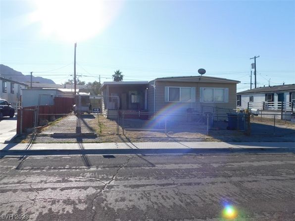 6077 Glacier Ave, Las Vegas, NV 89156