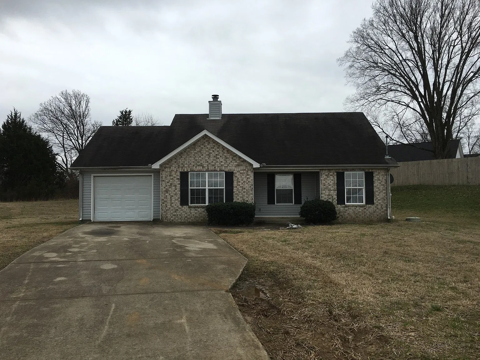 1217 Akins Ridge Drive - 1 — Photo 1