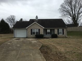 1217 Akins Ridge Dr, La Vergne, TN 37086