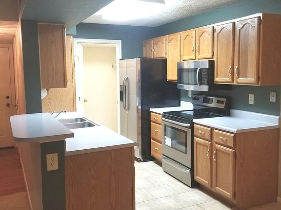 2nd image of 9901 Regatta Dr #28105