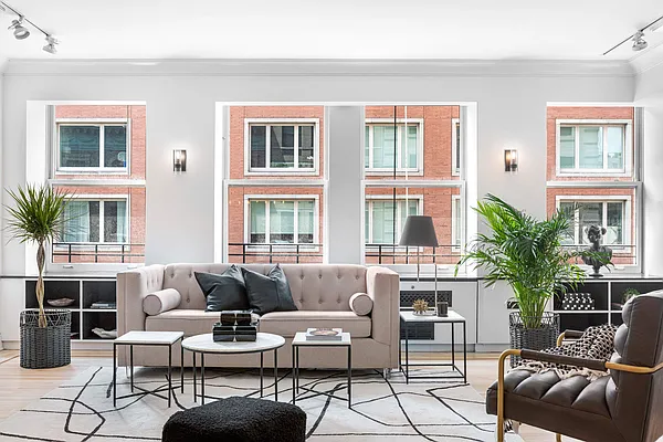 Sold by Compass | media 1