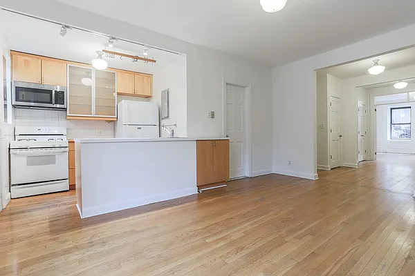 Rented by Engel and Völkers Brownstone Brooklyn | media 13