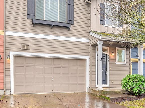 2nd image of 5903 NE 49th St