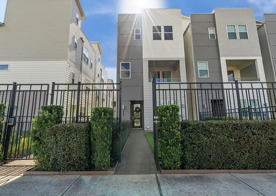 316 Jensen Dr