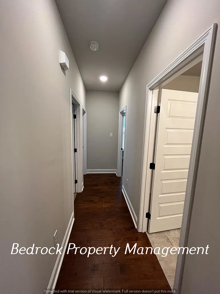 110 Rita Ann Way - 1 — Photo 4