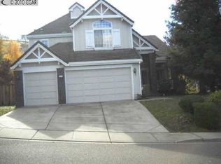 374 Blue Oak Ln, Clayton, CA 94517