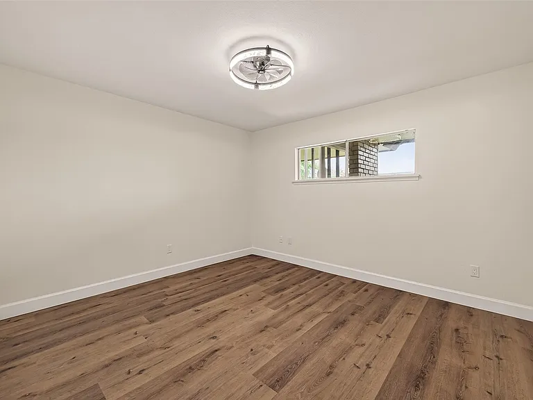 7714 Renwick Dr #M67 — Photo 16