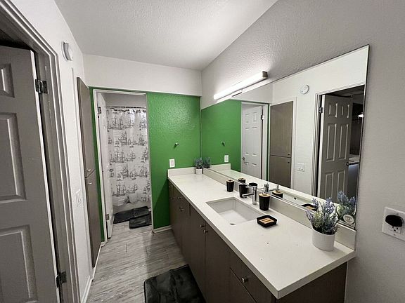 3rd image of 3660 Barham Blvd #30