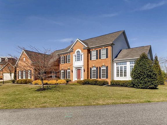 2nd image of 1200 Forest Oak Ct