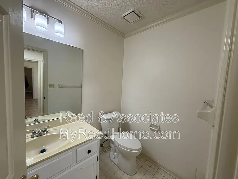 3066 Shadow Green Ln — Photo 15