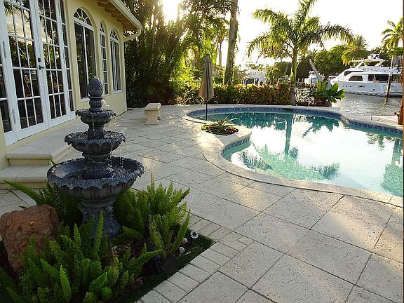 2nd image of 263 Codrington Dr