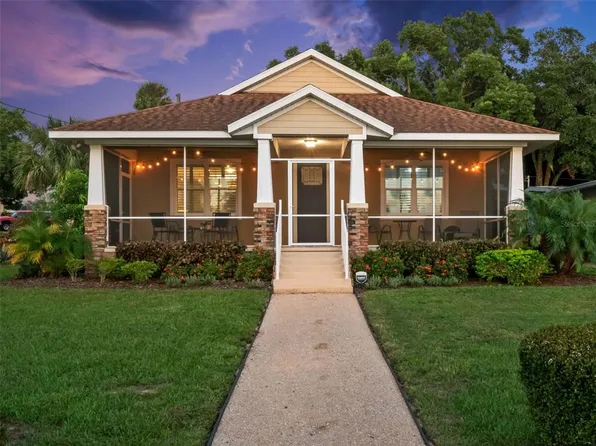 405 W Sumter St, Minneola, FL 34715