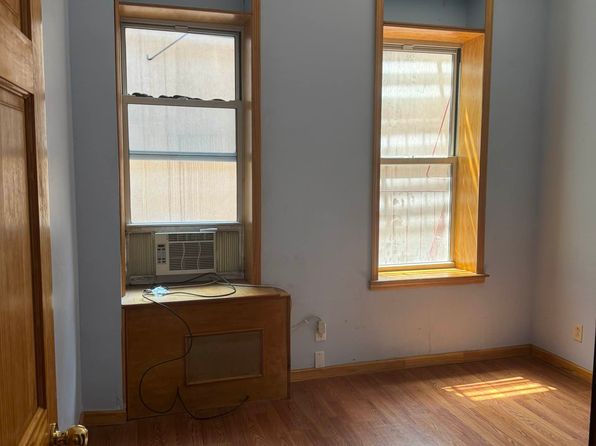 190 Hester St APT 1