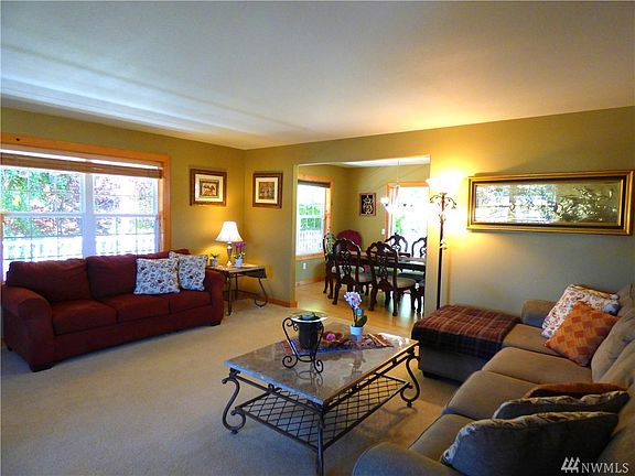 5th image of 8041 272nd St NW