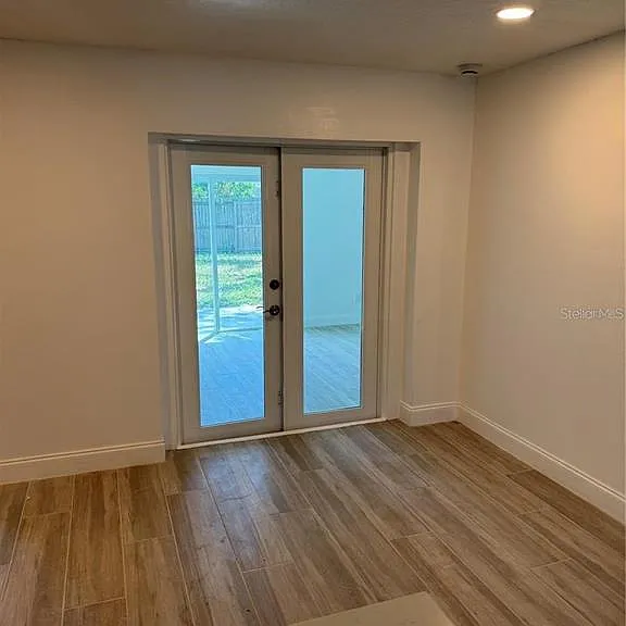 8201 Riverside Dr NE — Photo 21