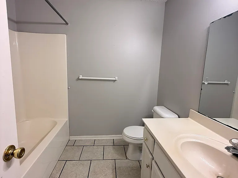 8906 NE 73rd Ct #8906 — Photo 9