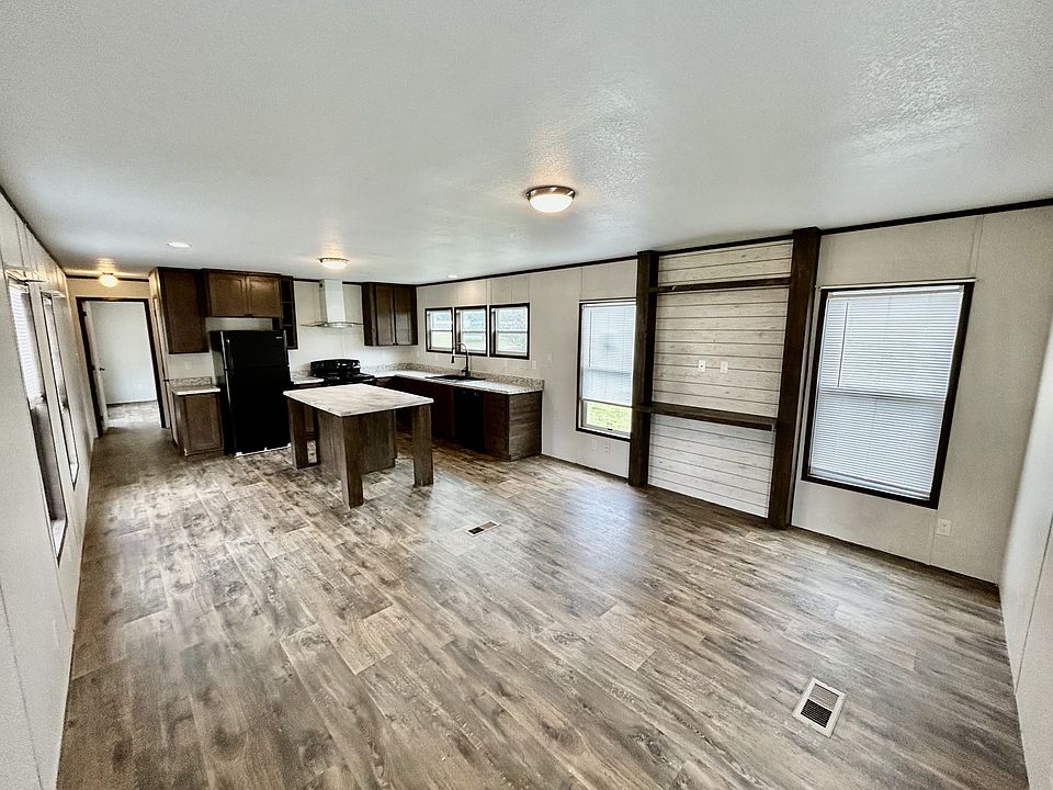 1st image of 16493 County Road 1526garden Oaks #141