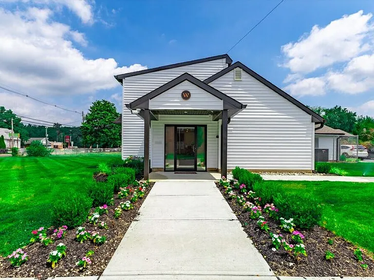 405 E Gibbsboro Rd — Photo 14