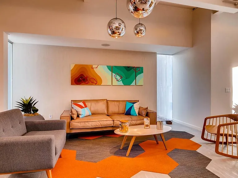 The Cortesian Apartments — Photo 2