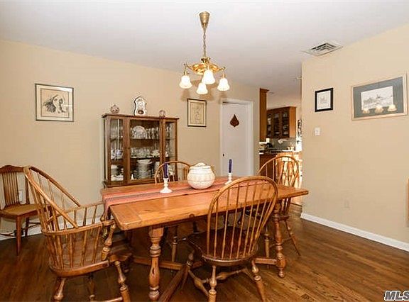5th image of 66 Sugar Maple Ln