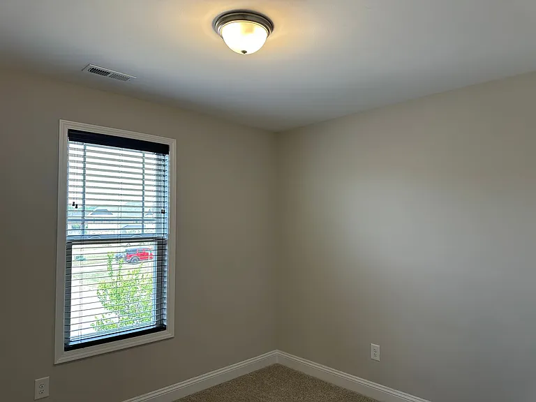 5233 Debut Ave — Photo 28