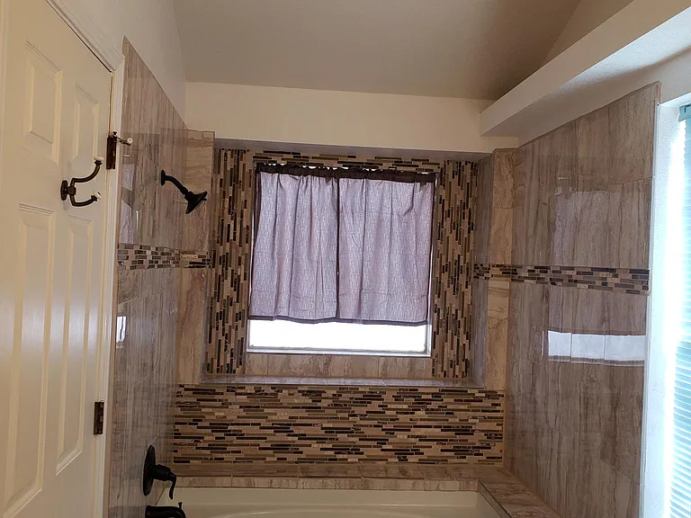 Summersville Dr NW — Photo 14