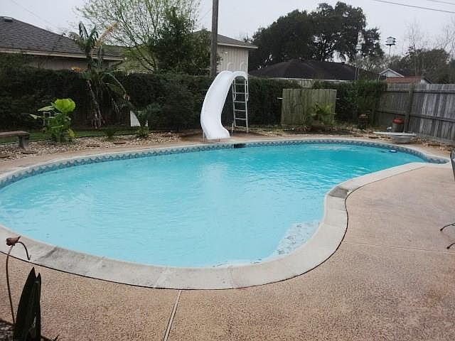 1st image of 1131 Sunset Ln