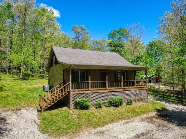 518 Spruce Creek Dr, Jamestown, TN 38556