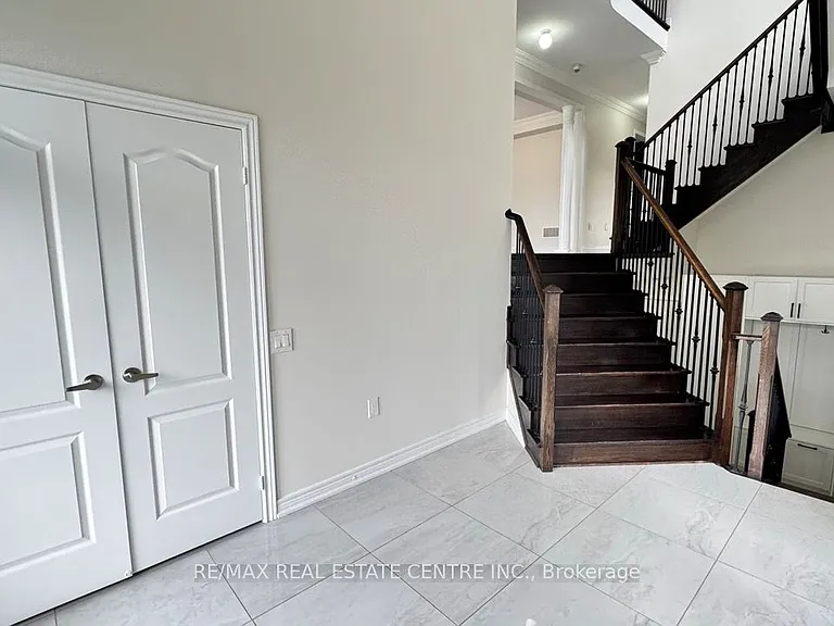 52 Maple Trail Rd — Photo 4