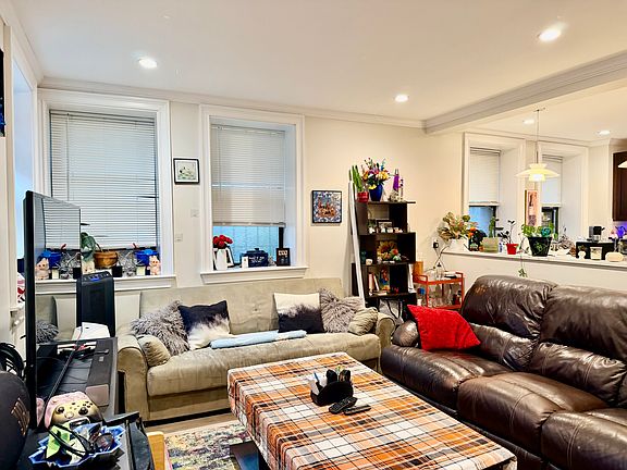2nd image of 31 Glenville Ave #31