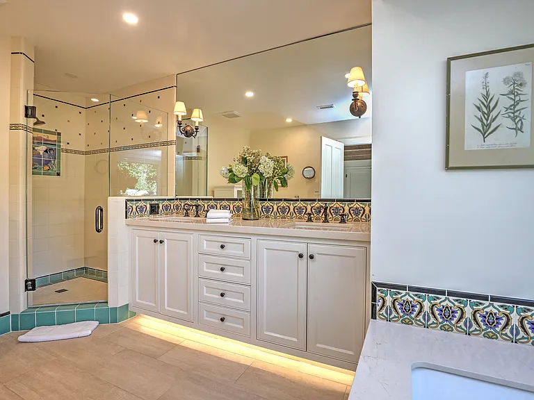 1694 San Leandro Ln — Photo 26