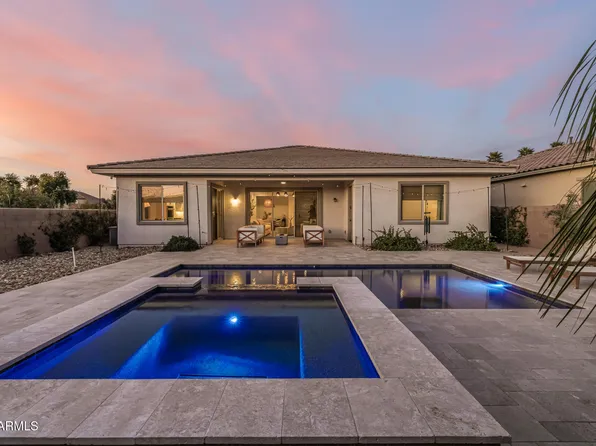 8743 W WAGON WHEEL Drive, Glendale, AZ 85305