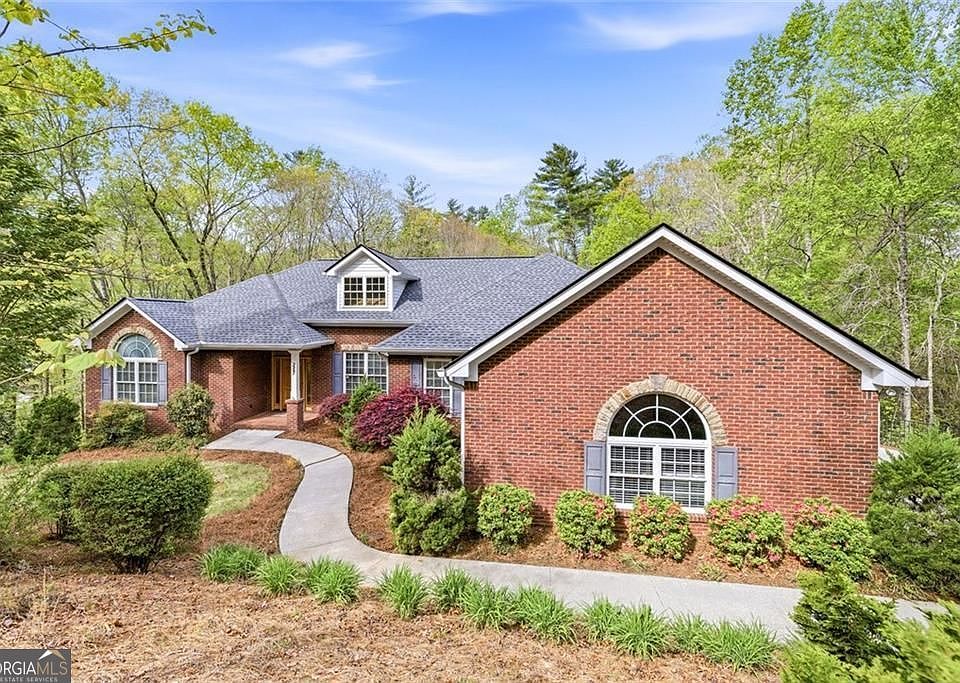 1st image of 257 Foothills Dr